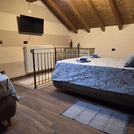 Guest house La Nocciolina Cascina Mose 3*