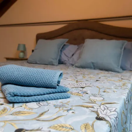 Guest house La Nocciolina Cascina Mose 3*