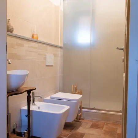 Guest house La Nocciolina Cascina Mose 3*