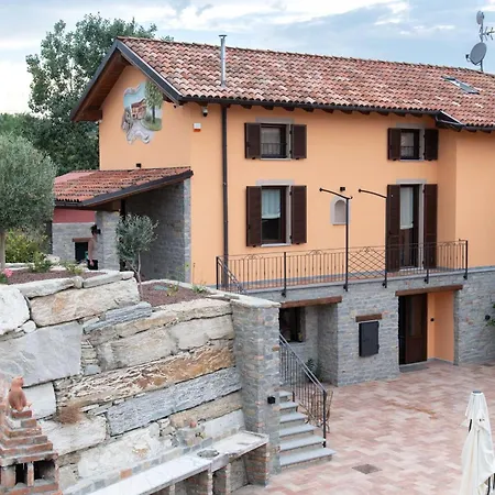 La Nocciolina Cascina Mose 3*